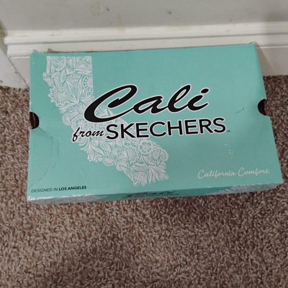 Women's Cali from Skechers Memory foam Velcro Sandals Dessert Kiss Size 9 - Picture 4 of 10